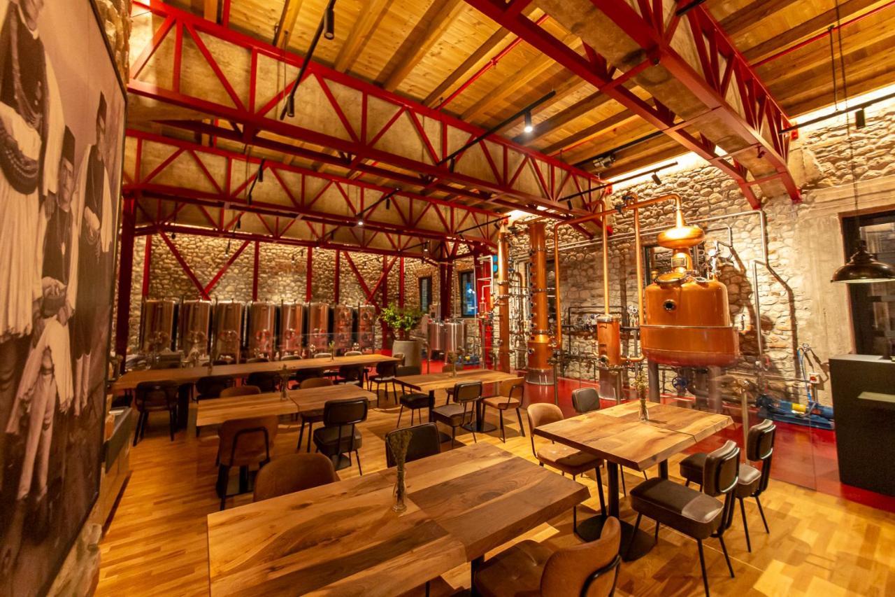 Melesin Distillery Leskovik Kültér fotó
