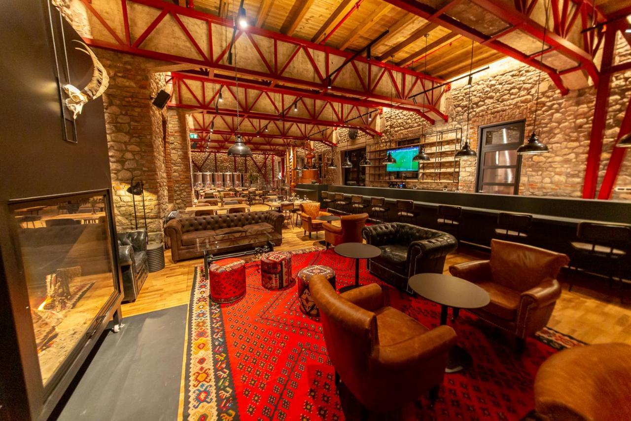 Melesin Distillery Leskovik Kültér fotó